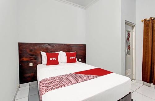 Wonogiri Hotel | OYO 92289 Hotel Aji Kusuma