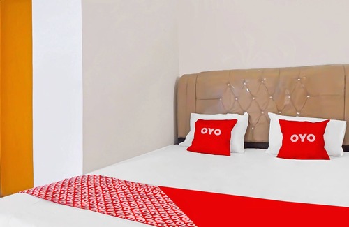 Medan Hotel | OYO 92578 Sri Ulina Homestay