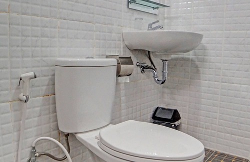 Pematangsiantar Hotel | OYO 92579 Hotel Mutiara