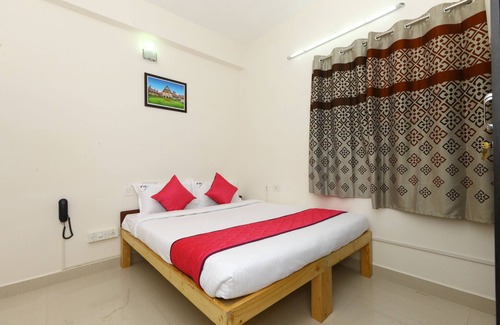 Sholinganallur Hotel | OYO 9260 Olive Castles Inn