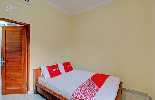 Perean Tengah Hotel | OYO 92952 Nirmala Guest House