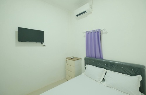Makassar Hotel | OYO 93306 Penginapan Permata Hijau Syariah Near Bukit Teletubbies