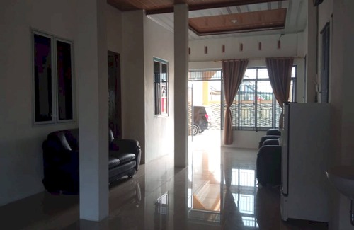 Pekanbaru Hotel | OYO 93341 Ananda Homestay Syariah