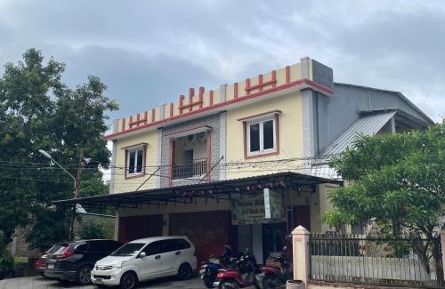 Parepare Hotel | OYO 93412 Kost Irma Syariah Near UPTD SMP Negeri 8 Parepare