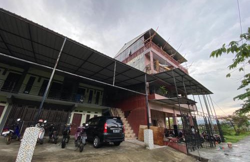 Sulawesi Hotel | OYO 93414 Wisma Ratu Syariah Near SMP Negeri 2 Watang Pulu