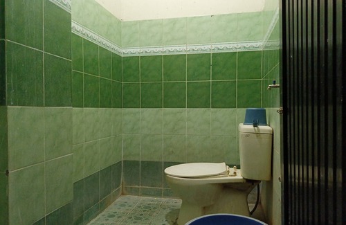 Parepare Hotel | OYO 93538 Millow Kost Near Gedung Rektorat IAIN PAREPARE