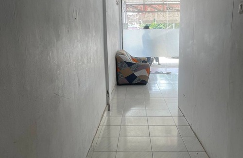 Pekanbaru Hotel | OYO 93866 Neva Guest House SyariahNearWaduk Cipta Karya