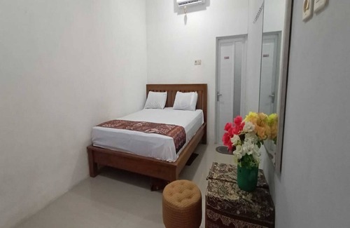 Purworejo Hotel | OYO 93963 Homestay Kita Purworejo