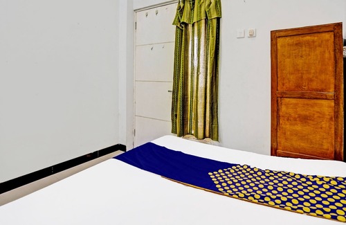 Tetebatu Hotel | OYO 94020 Lia Kost Syariah Near Perkuburan bontonompo kahar muzakkar