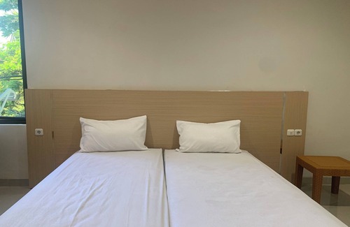Somba Opu Hotel | OYO 94114 Melros Place Homestay