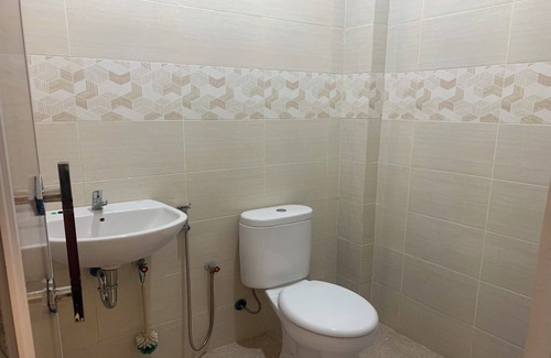 Pallangga Hotel | OYO 94115 Pondok Sahabat Vianty Near SDN Kampung Parang