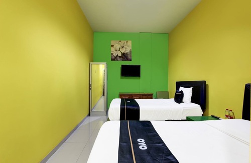 Colomadu Hotel | OYO 94697 Hotel Amanah Sejahtera