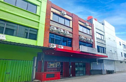 Panakkukang Hotel | OYO 94741 Wisma Makassar