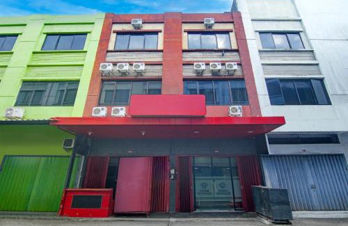 Panakkukang Hotel | OYO 94741 Wisma Makassar
