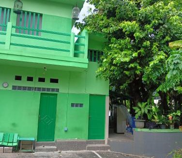 Bekasi Hotel | OYO 94778 Seven Residence