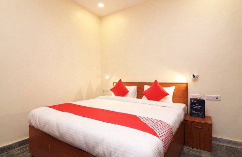 Meerut Hotel | OYO Flagship 23709 Hotel Meerut International