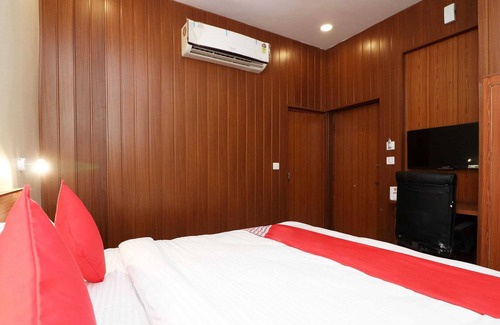 Meerut Hotel | OYO Flagship 23709 Hotel Meerut International