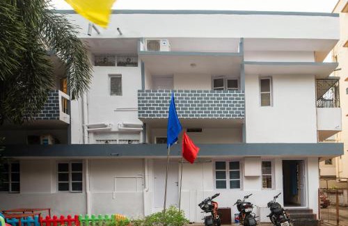 Visakhapatnam Hotel | OYO Flagship 77109 Hotel B Squre Villa