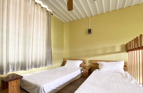 Gana-Gana Hotel | OYO HOME 90312 Rainbow Guesthouse