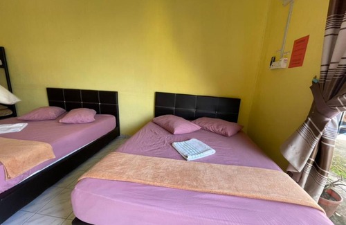 Semporna House | OYO Home 90424 Embun Homestay