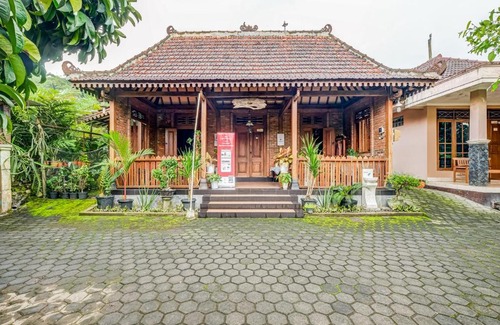 Pakem Hotel | OYO Homes 90987 Desa Wisata Gabugan Syariah
