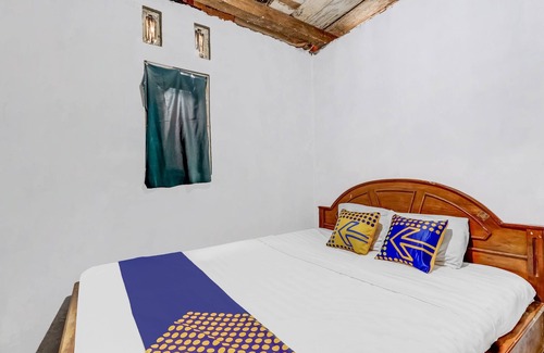 Kendal Hotel | OYO Homes 91157 Desa Wisata Bendosari Kendal