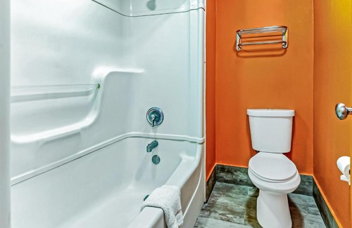 Lake Charles Hotel | OYO Hotel Lake Charles Hwy 10