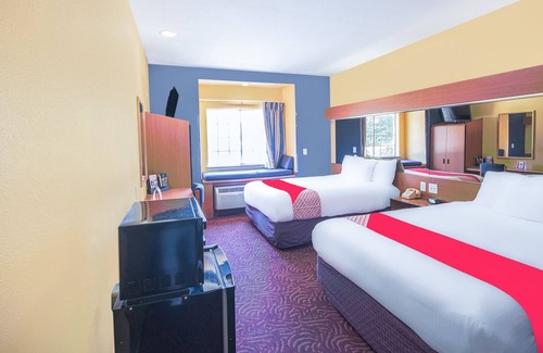 Mesquite Hotel | OYO Hotel Mesquite TX, Hwy 80