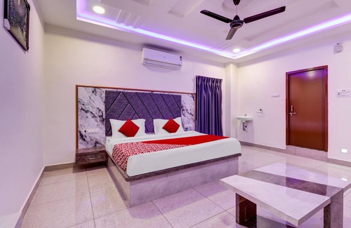 Guntur Hotel | OYO Hotel SS Grand