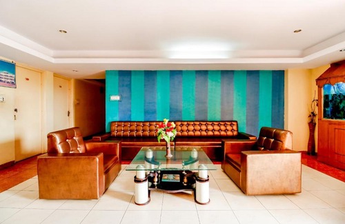 Shivpuri Hotel | OYO Hotel Tarun Residency
