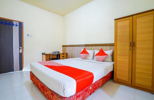 Palembang Hotel | OYO Life 2502 Syariah Triantama Kost