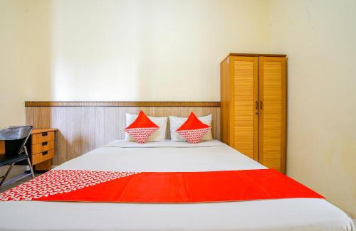 Palembang Hotel | OYO Life 2502 Syariah Triantama Kost