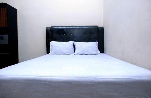 Pekanbaru Hotel | OYO Life 2507 Rooftop Homestay