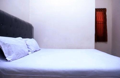 Pekanbaru Hotel | OYO Life 2507 Rooftop Homestay