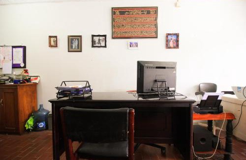 Pekanbaru Hotel | OYO Life 2553 Kost Daya
