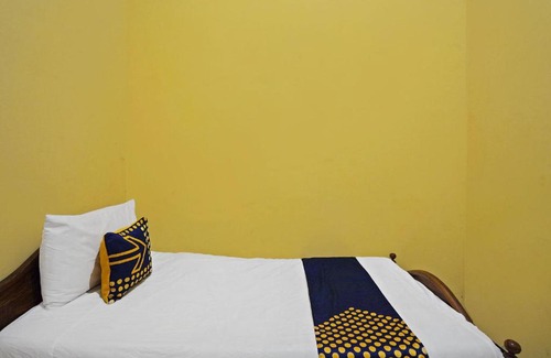 Mojokerto Hotel | OYO Life 91869 Insan Mulia Kost Syariah