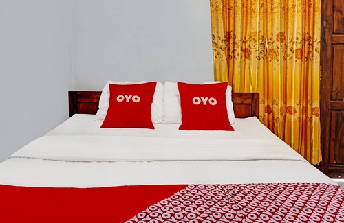 Sendang Hotel | OYO Life 92021 Dua Putra Homestay Klayar