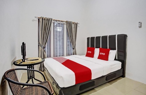 Bandar Lampung Hotel | OYO LIFE 92034 Jay Homestay Syariah