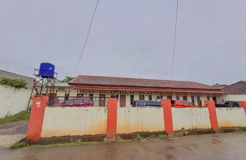 Rajabasa Hotel | OYO Life 93590 Penginapan Palapa 10 Syariah