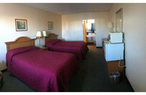 Malden Hotel | OYO Malden Airport Inn