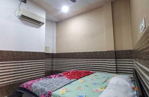 Dadri Hotel | OYO Rock Star Hotel & Rooms