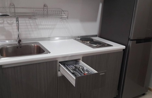 Kata Condo | Ozone Condotel Apt 716