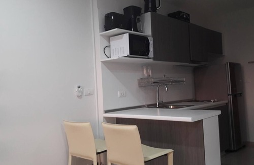 Kata Condo | Ozone Condotel Apt 716