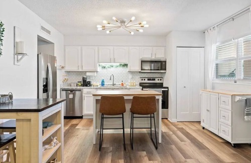 Cape Caneveral Beach Gardens Condo | Píkaro Cottage