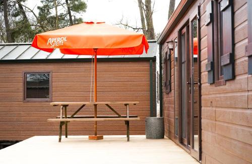 Yvre-l'Eveque Apartment | Pôle Européen du Cheval - Les Cottages de la Futaie