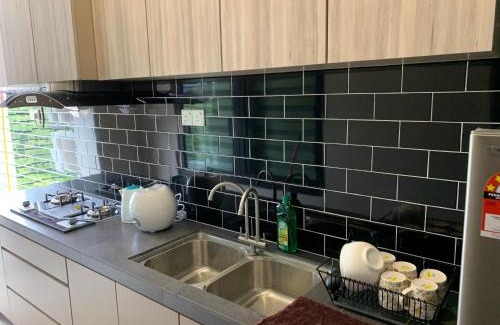 Kuching Apartment | P'Residence 3bedroom Apartment3 1226sft with Pool