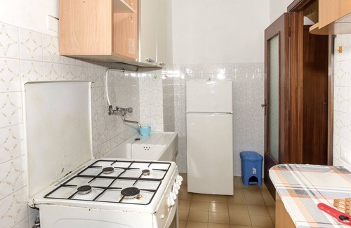 Porto Recanati Apartment | P002 - Porto Recanati, three-room apartment a stone's throw from the sea