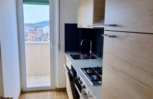 Porto Recanati Apartment | P012 - Porto Recanati, wonderful three-room apartment facing the sea
