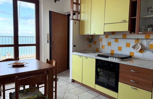 Porto Recanati Apartment | P056 – Porto Recanati, comfortable three-room apartment facing