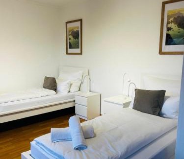 Ibbenbueren Apartment | P1 Teams zentral I150m2 I EG für 6 I Wasch I P I